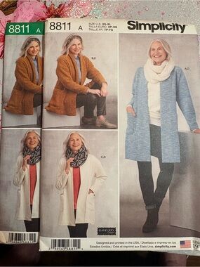 BN UNCUT SIMPLICITY 8811 A XS-XL SWEATER SCARF HEADBAND SEWING PATTERNS